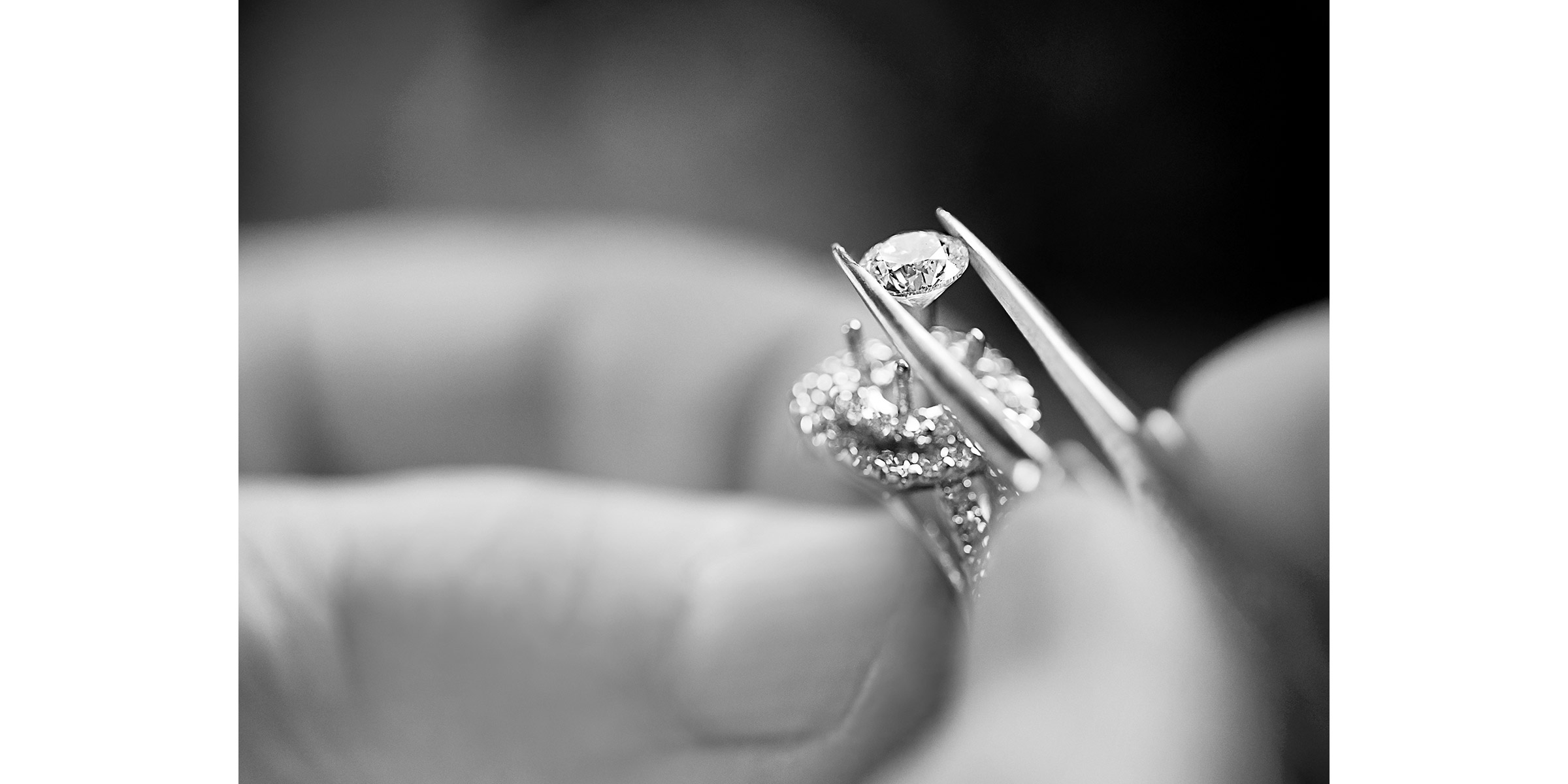 Diamond fell out, is this a bad setting? : r/EngagementRings