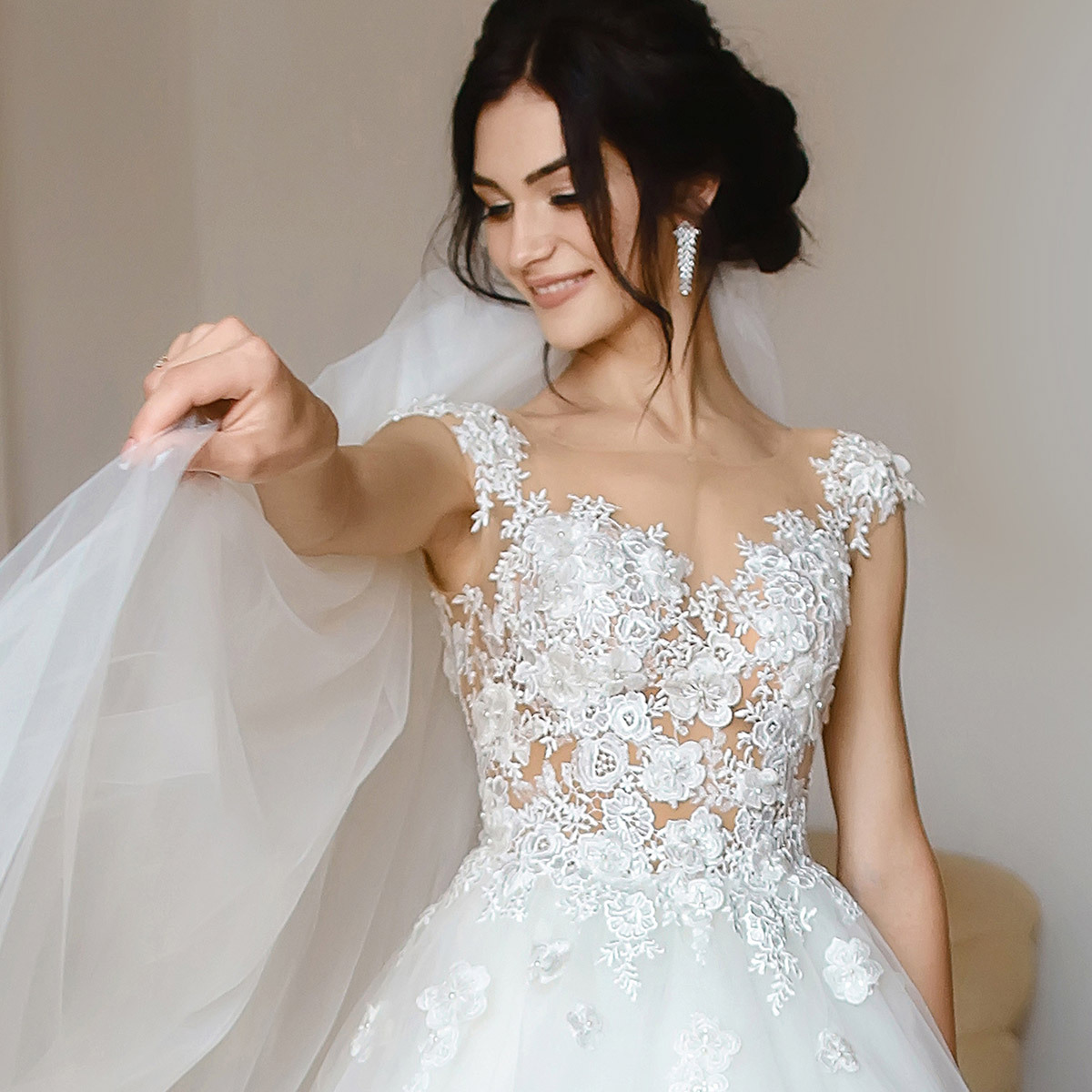 White Floral Sleeveless Wedding Gown · Free Stock Photo